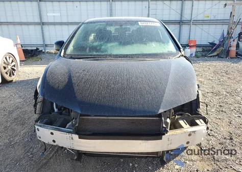 2015 Honda Civic Lx z USA, uszkodzony, nr VIN 2HGFG3B57FH530777